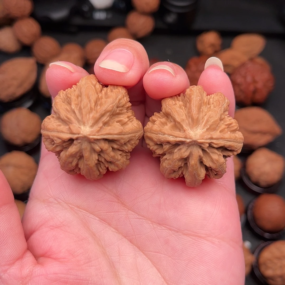 把件文玩核桃八棱王Z