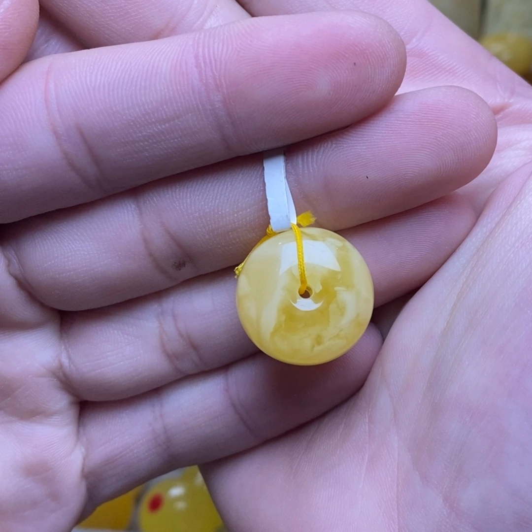 琥珀未镶嵌裸石蜜蜡