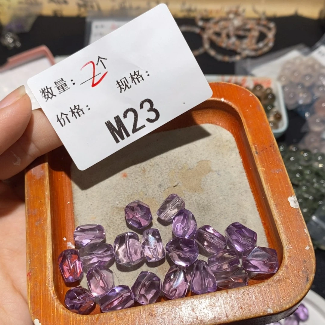 未镶嵌颈饰水晶多样化大小不一发2个23