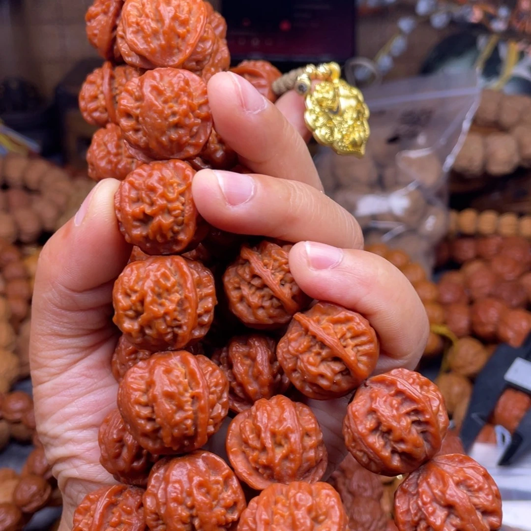 大***慧文玩核桃吊坠秋子