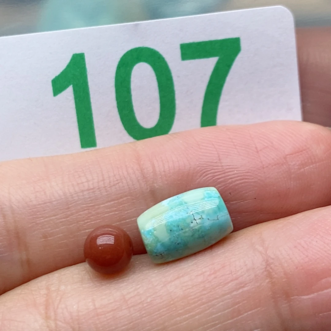 南红玛瑙未镶嵌珠宝奇石