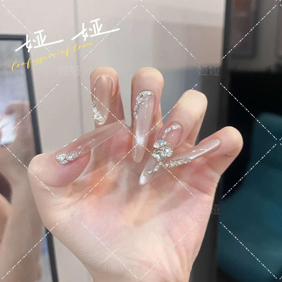 【清冷白月光】纯手工穿戴甲气质显白猫眼美甲