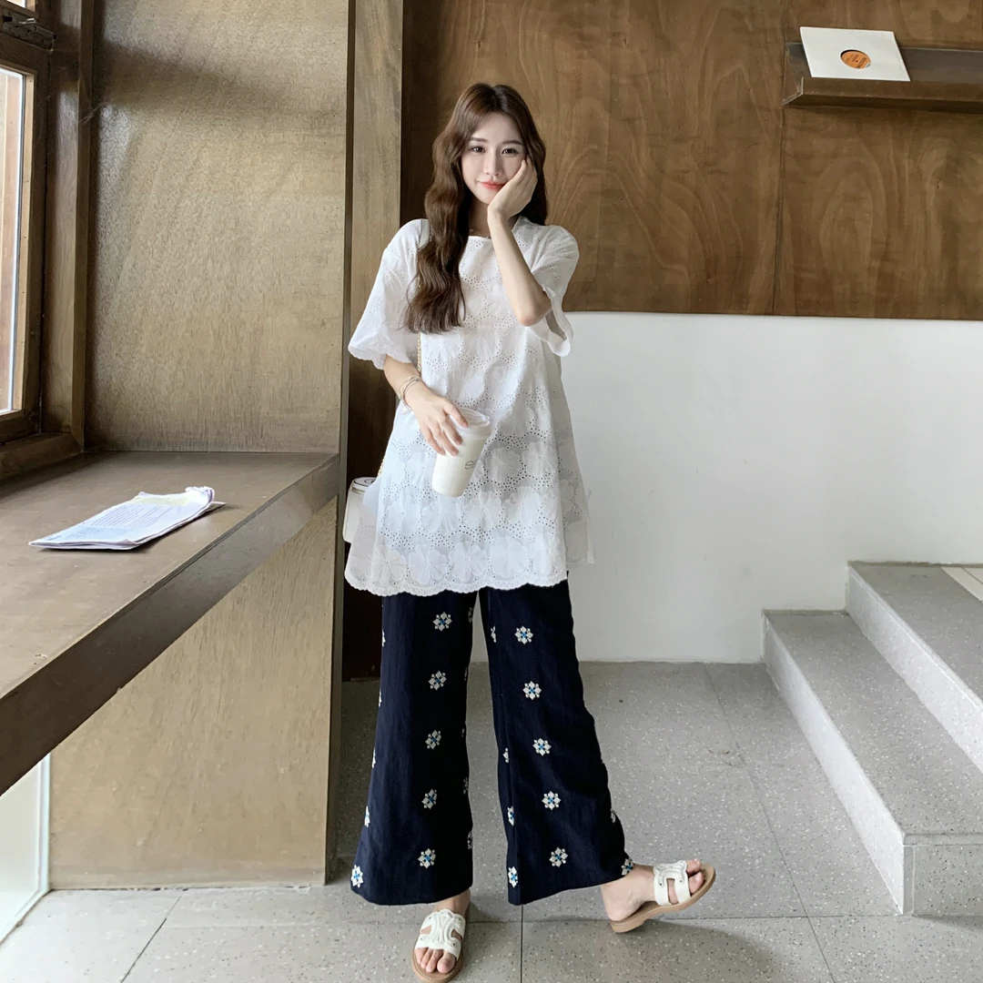 法式高级感时尚套装女夏新款设计感镂空刺绣上衣印花阔腿裤两件套