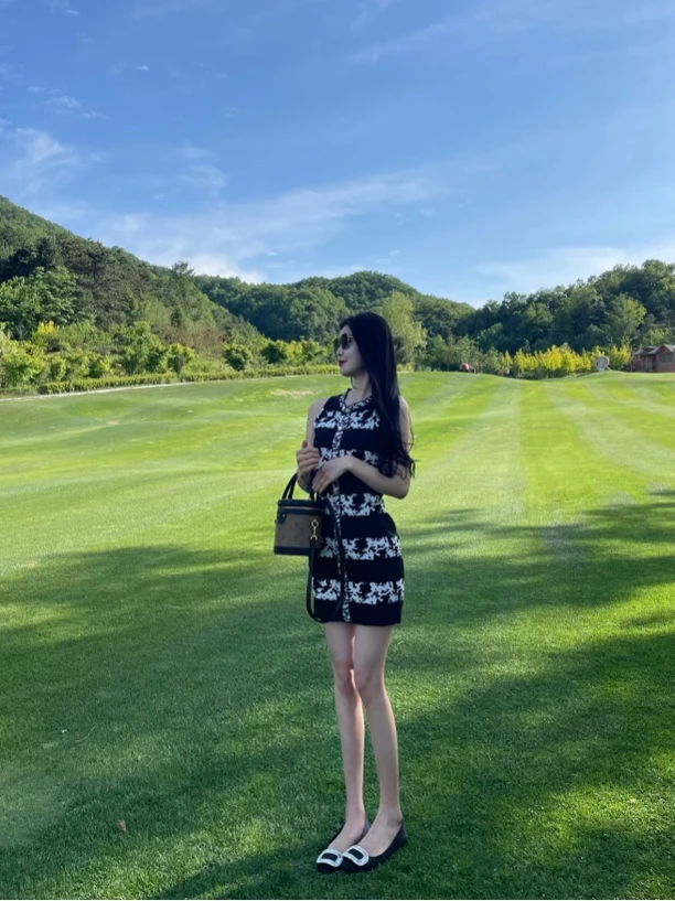 复古黑色撞色法式显瘦连衣裙气质小个子时尚夏季包臀