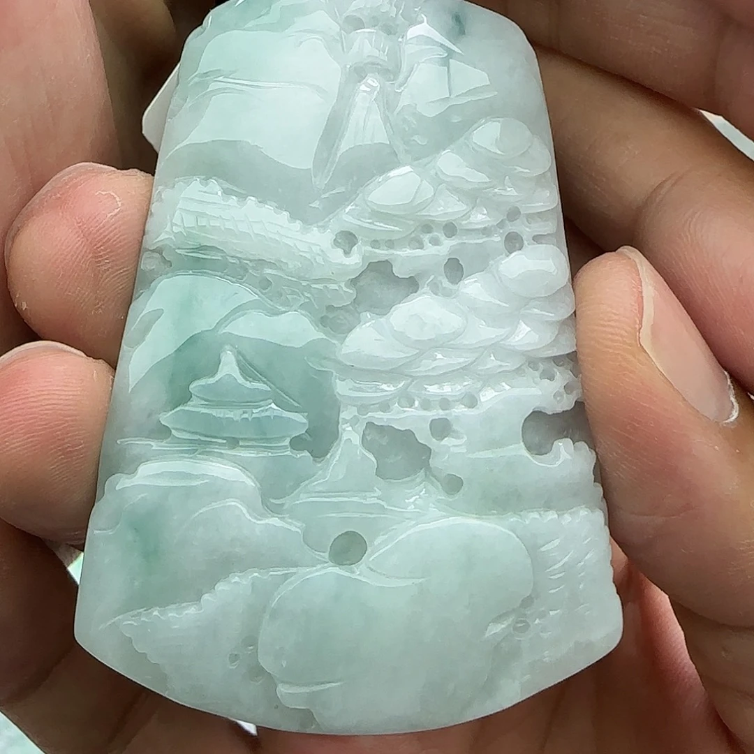 翡翠未镶嵌颈饰翡翠