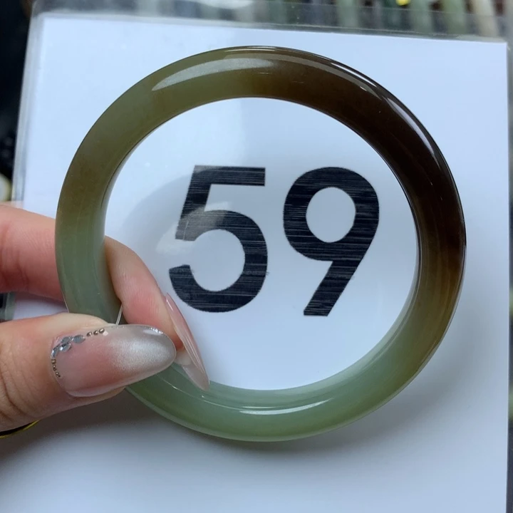 未镶嵌手镯和田玉56