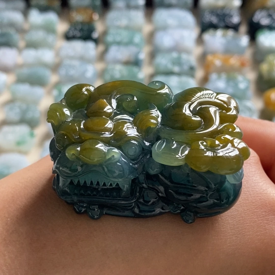 翡翠未镶嵌颈饰天然翡翠貔貅手把
