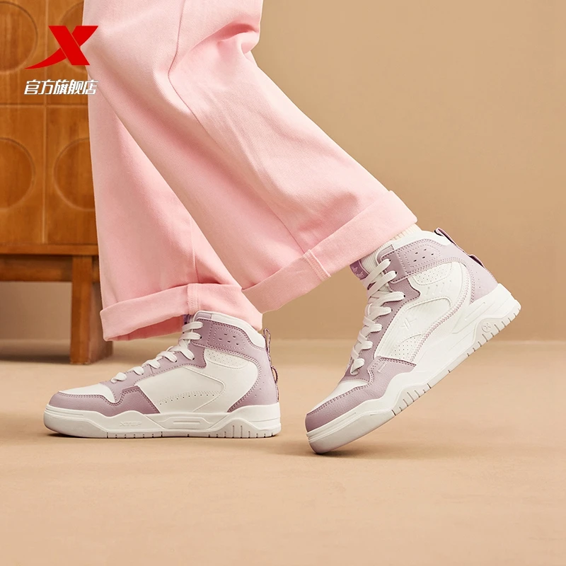 【特步-皓白】皮面加绒防泼水增高休闲鞋情侣款复古棉鞋运动鞋