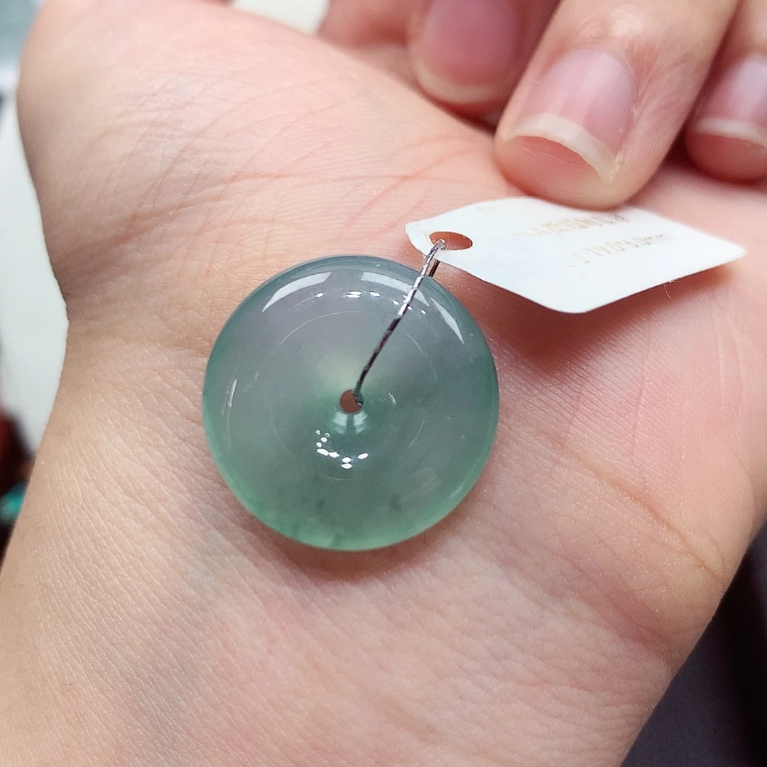 翡翠未镶嵌颈饰编号111，19.0/6.0