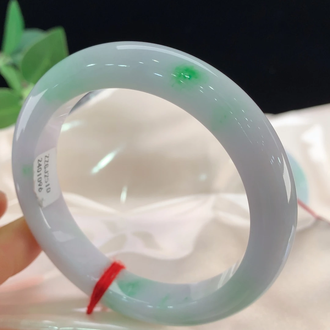 翡翠未镶嵌手镯1096