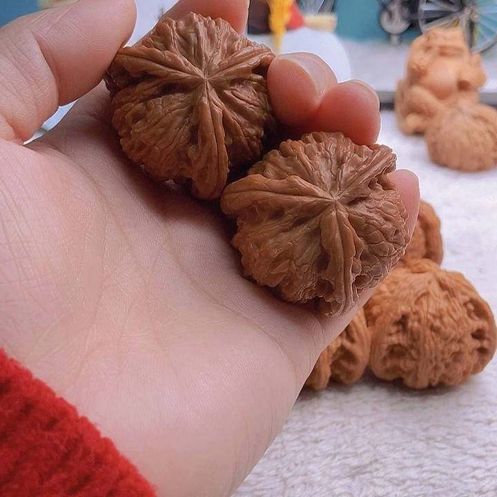 吊坠文玩核桃建**为三棱