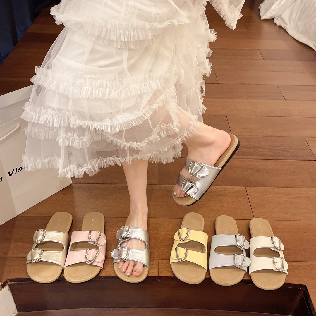 2025夏季新款多巴胺色系韩版平底软底凉拖鞋女勃肯皮面沙滩一字拖