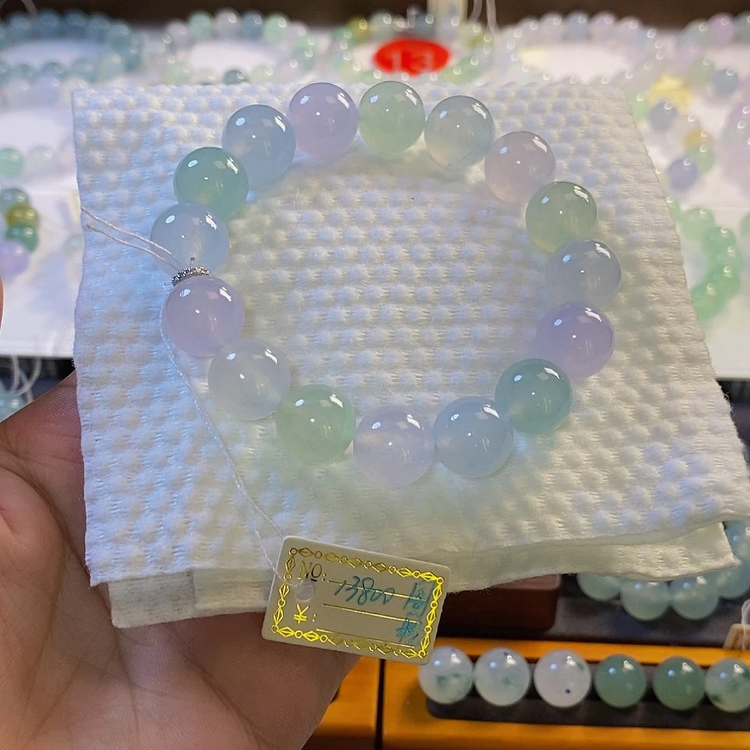 定制翡翠未镶嵌翡翠.