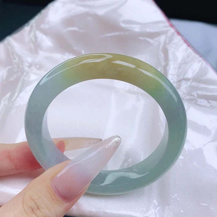 翡翠未镶嵌手镯50-51圈口