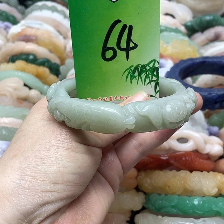 未镶嵌手镯石英岩玉