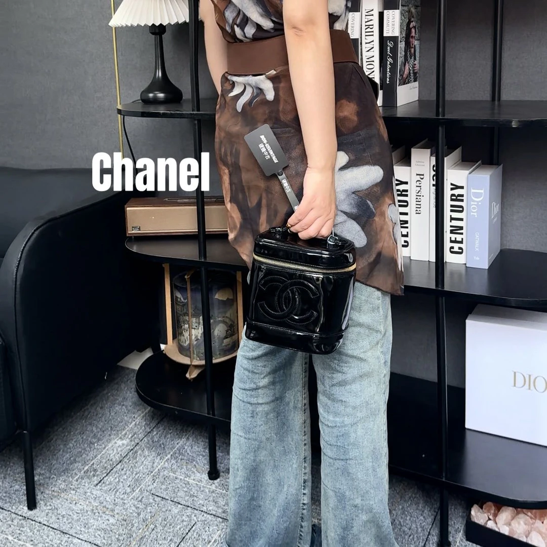 修复品8614992/Chanel/香奈儿漆皮化妆盒