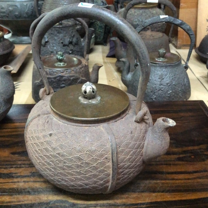 金龙堂福海纹蜡膜壶