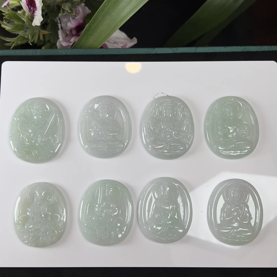 【芬姐珠宝】K613-1202 八大守护吊坠 天然缅甸翡翠A货多样性发一