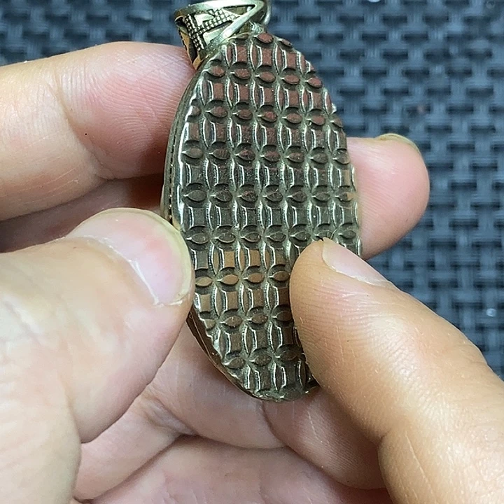 吊坠滴血莲花菩提