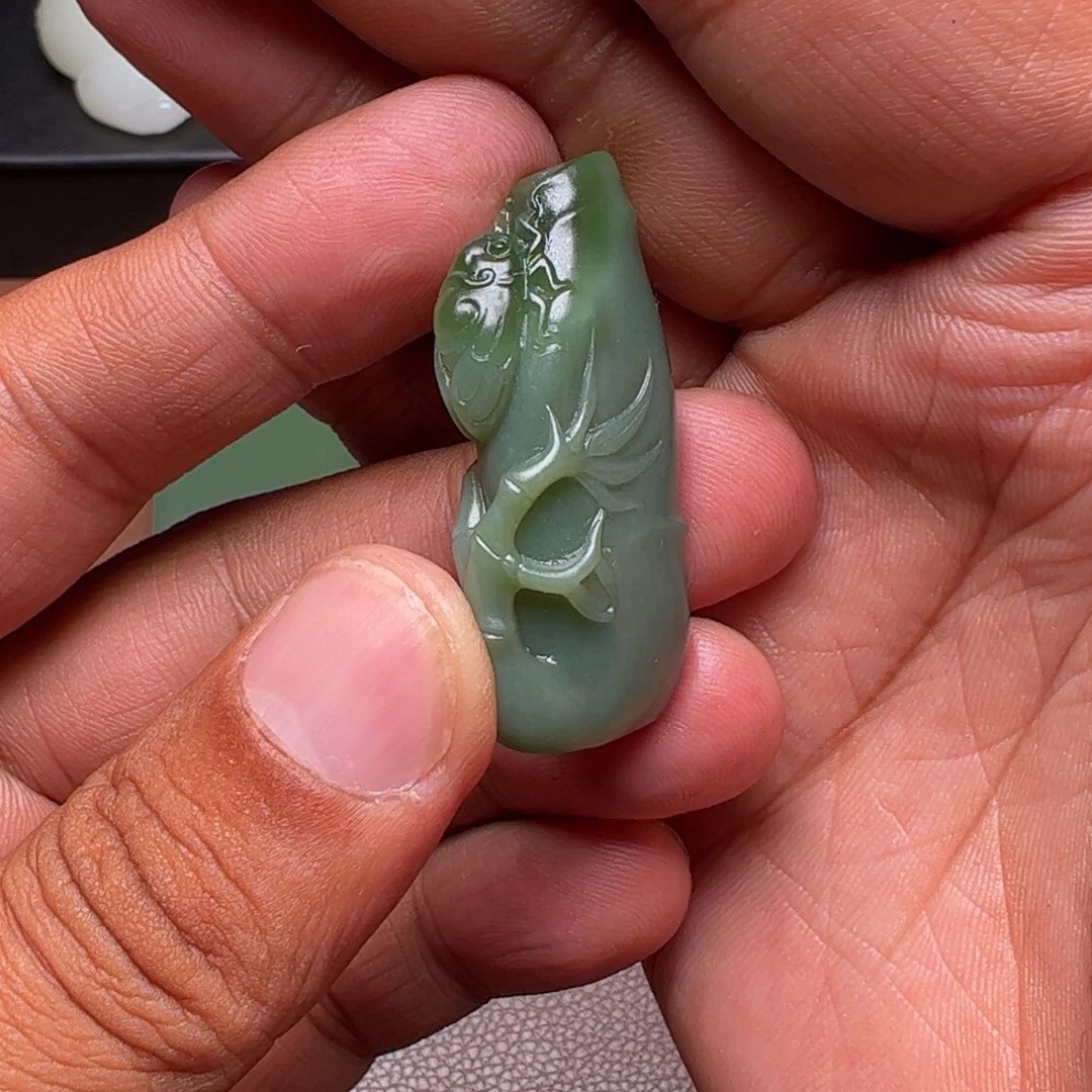 和田玉未镶嵌吊坠(不含链)沛****行
