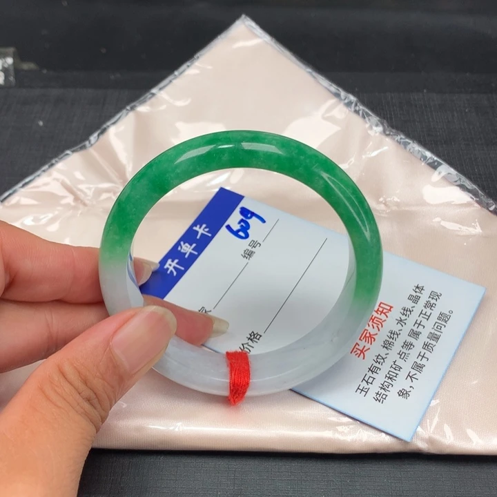 否***来一物一拍拍哪个发哪个609