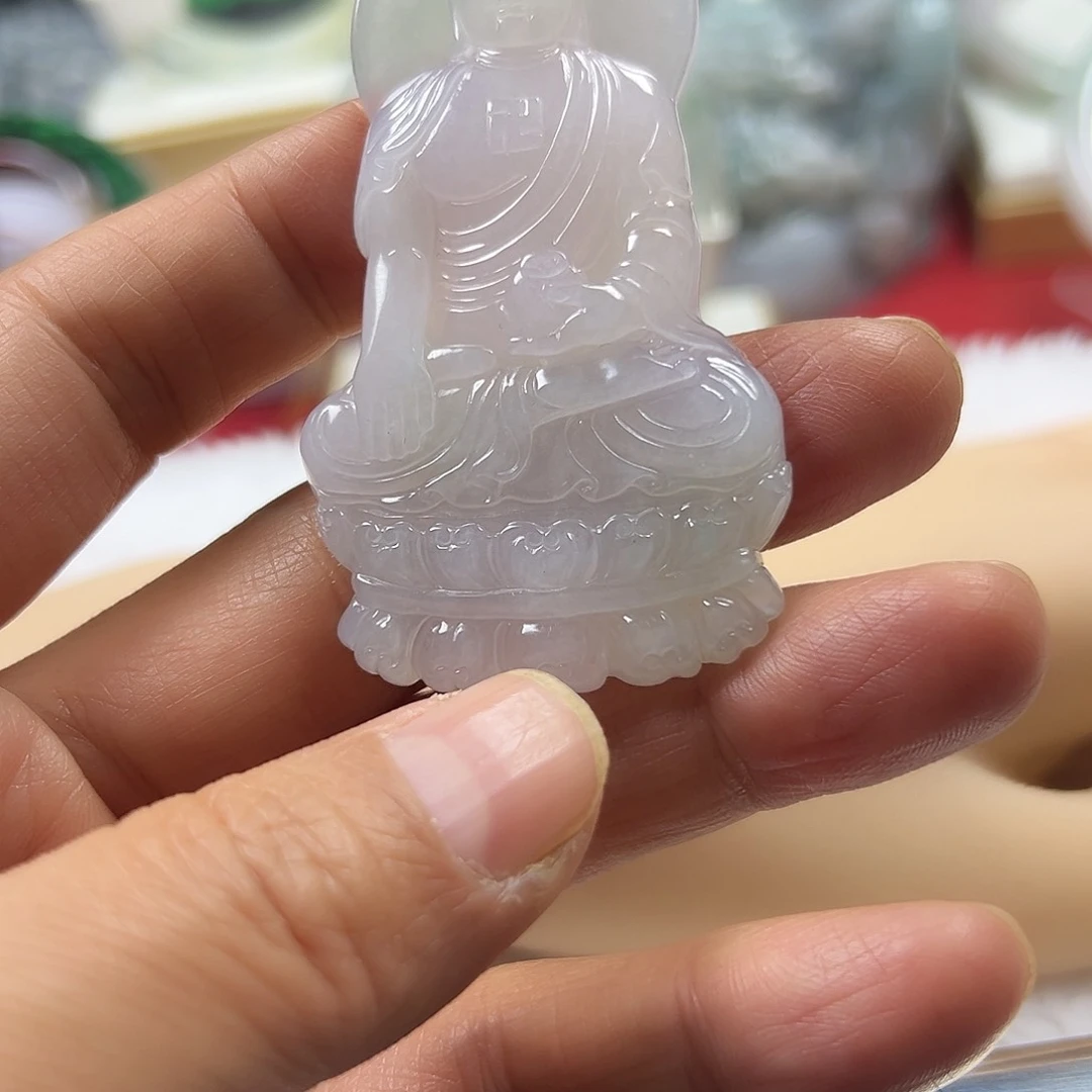 颈饰未镶嵌翡翠缅甸天然A货翡翠大日如来