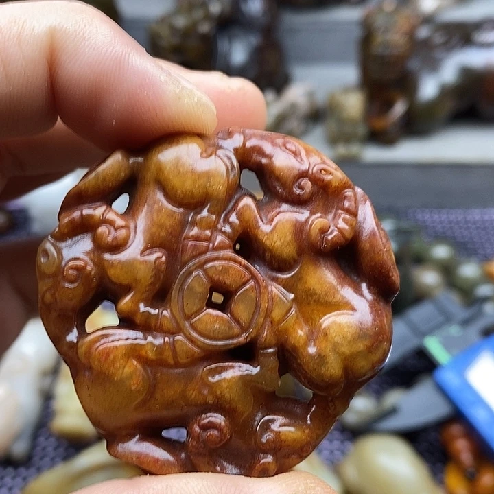 未镶嵌蛇纹石玉颈饰