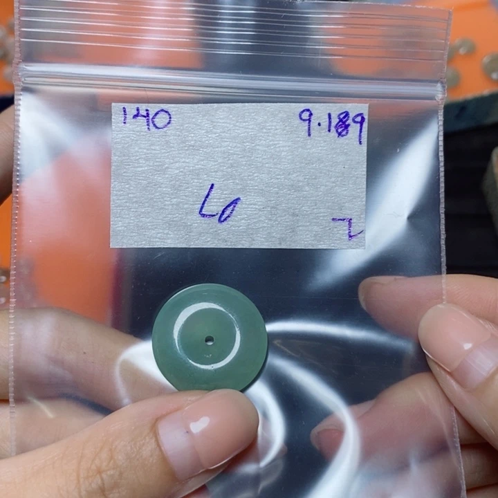 桐***鼻未镶嵌定制翡翠不退