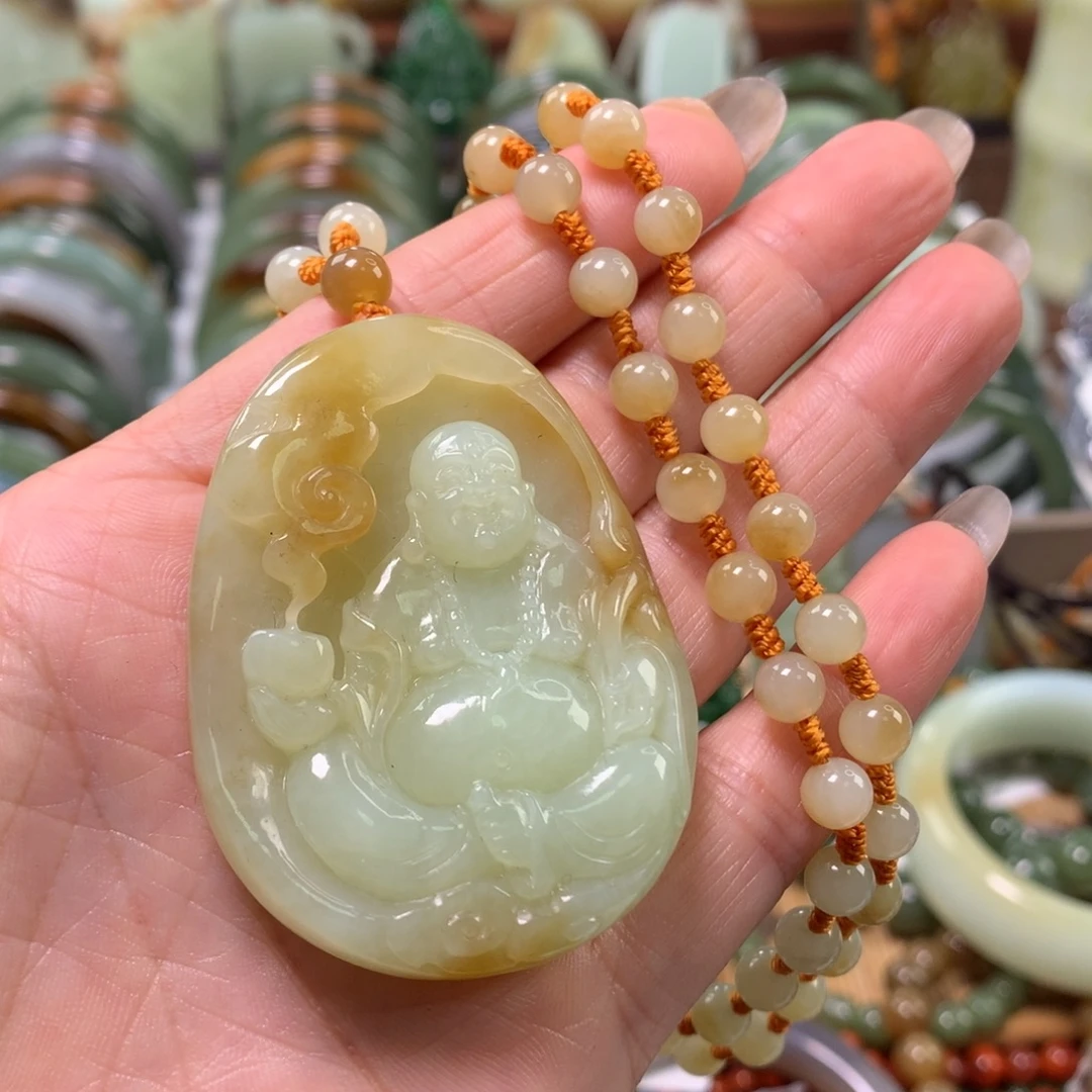 颈饰未镶嵌和田玉