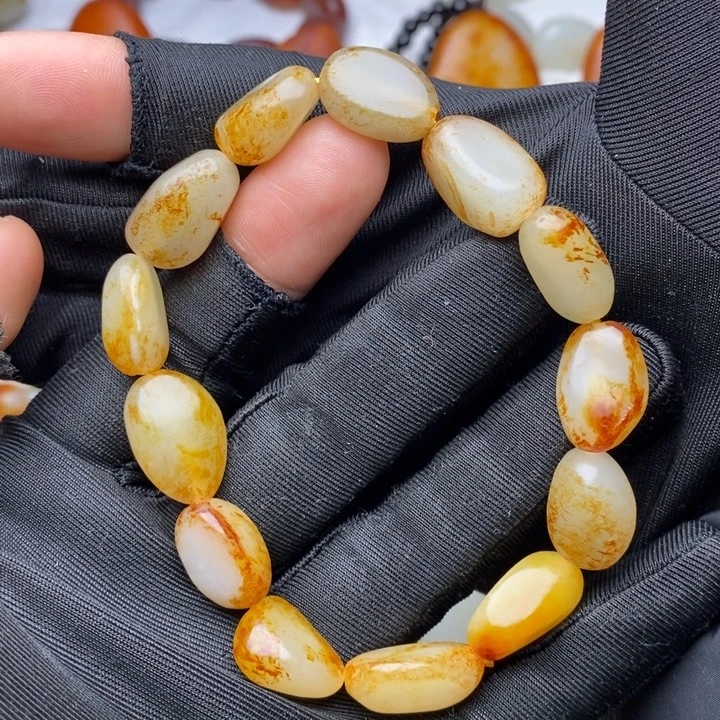 和田玉未镶嵌手链