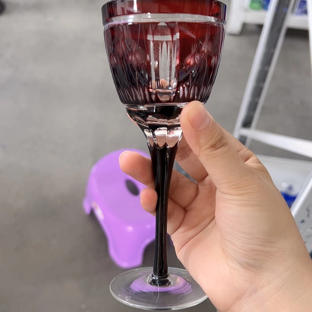 水晶玻璃高脚款微瑕一个