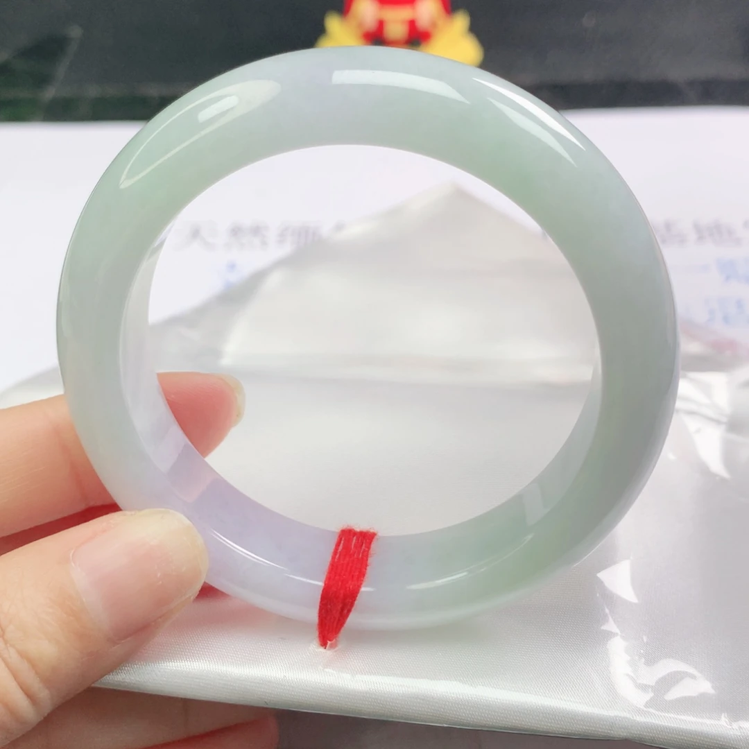 翡翠未镶嵌手镯正
