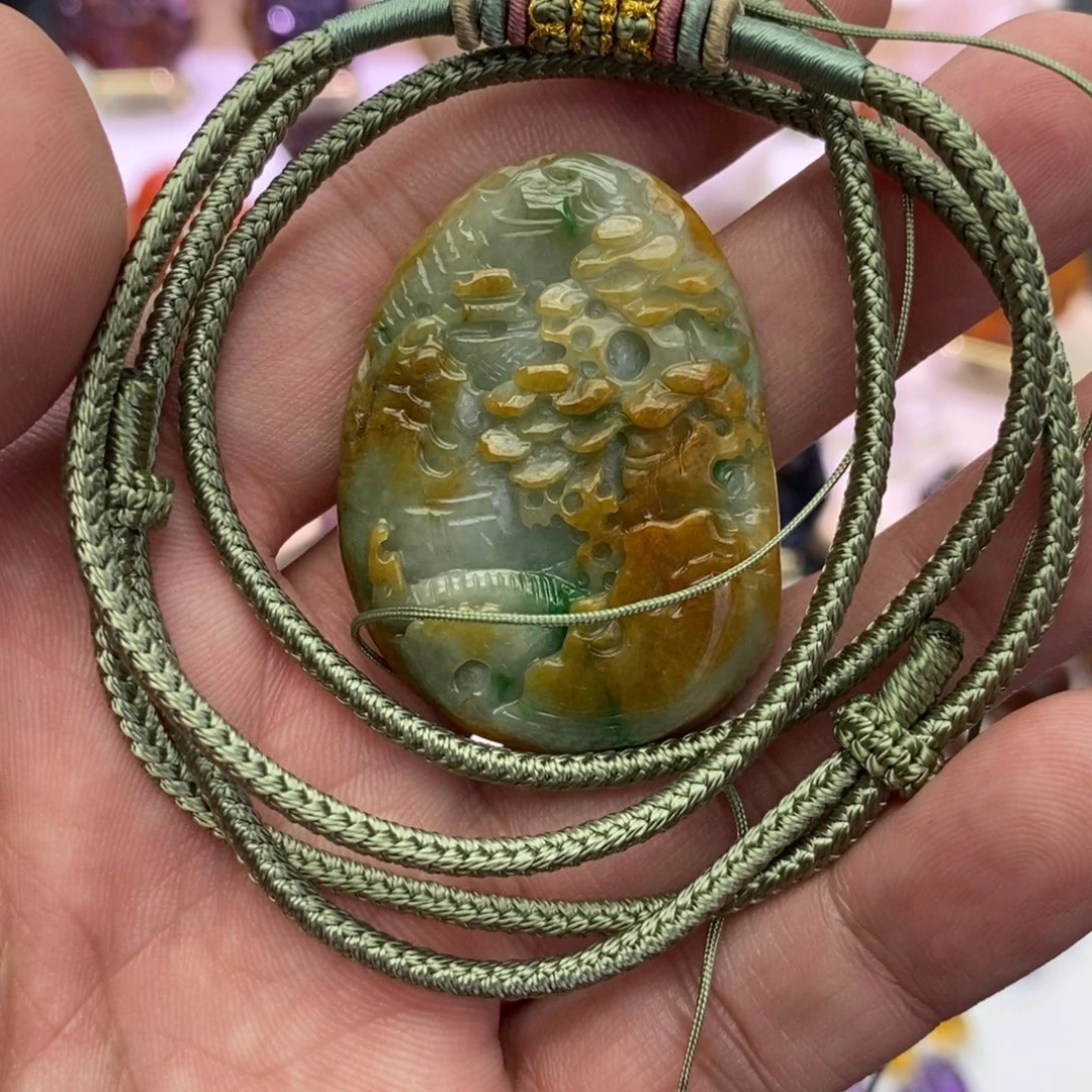 翡翠未镶嵌颈饰吊坠