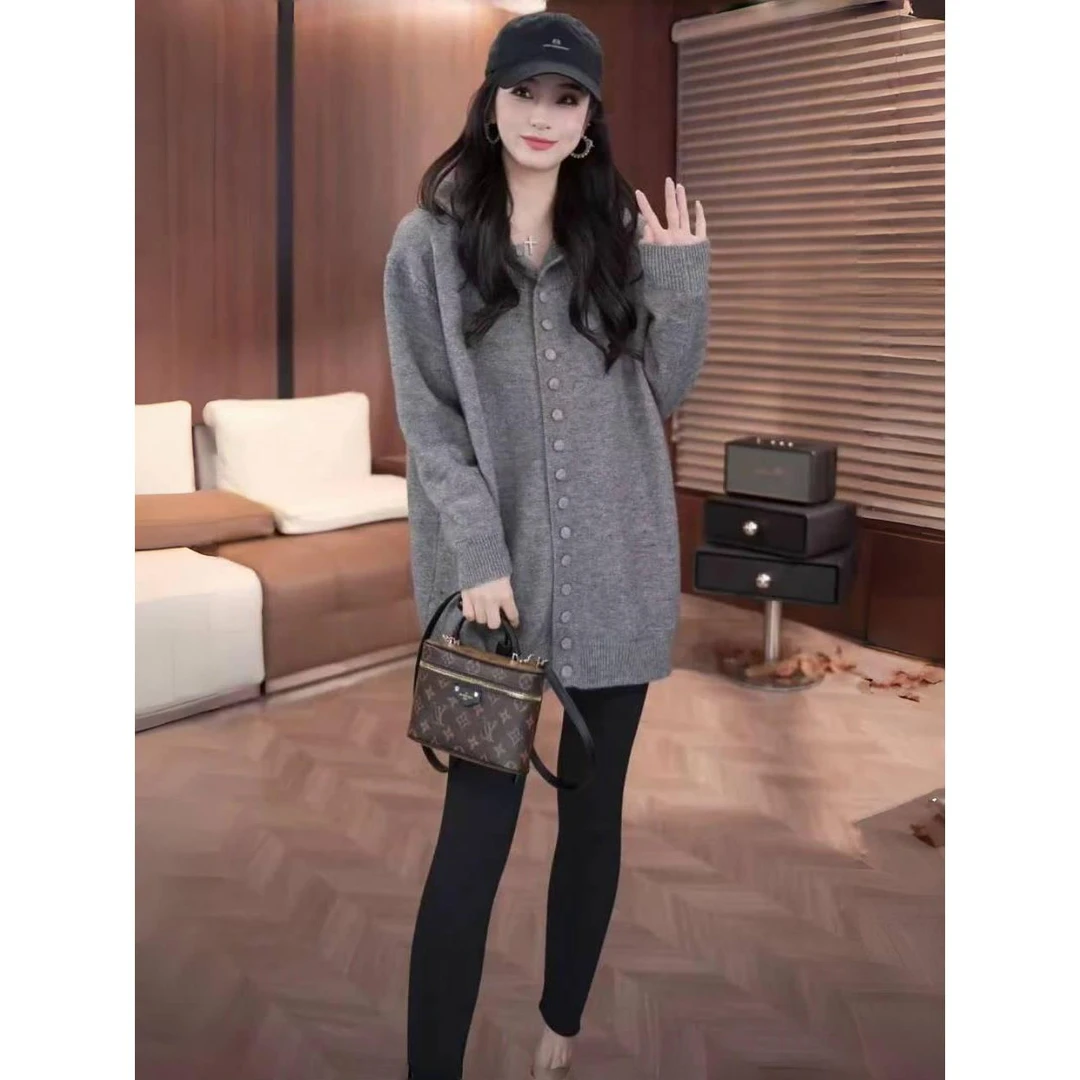 麦霓严选宽松版加大连帽加厚毛衣女装开衫时尚秋冬百搭女士上衣女