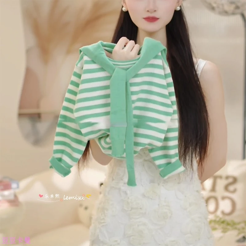 条纹新款女童领春秋2025毛衣套装牛仔裤海军款针织衫阔腿裤潮披肩