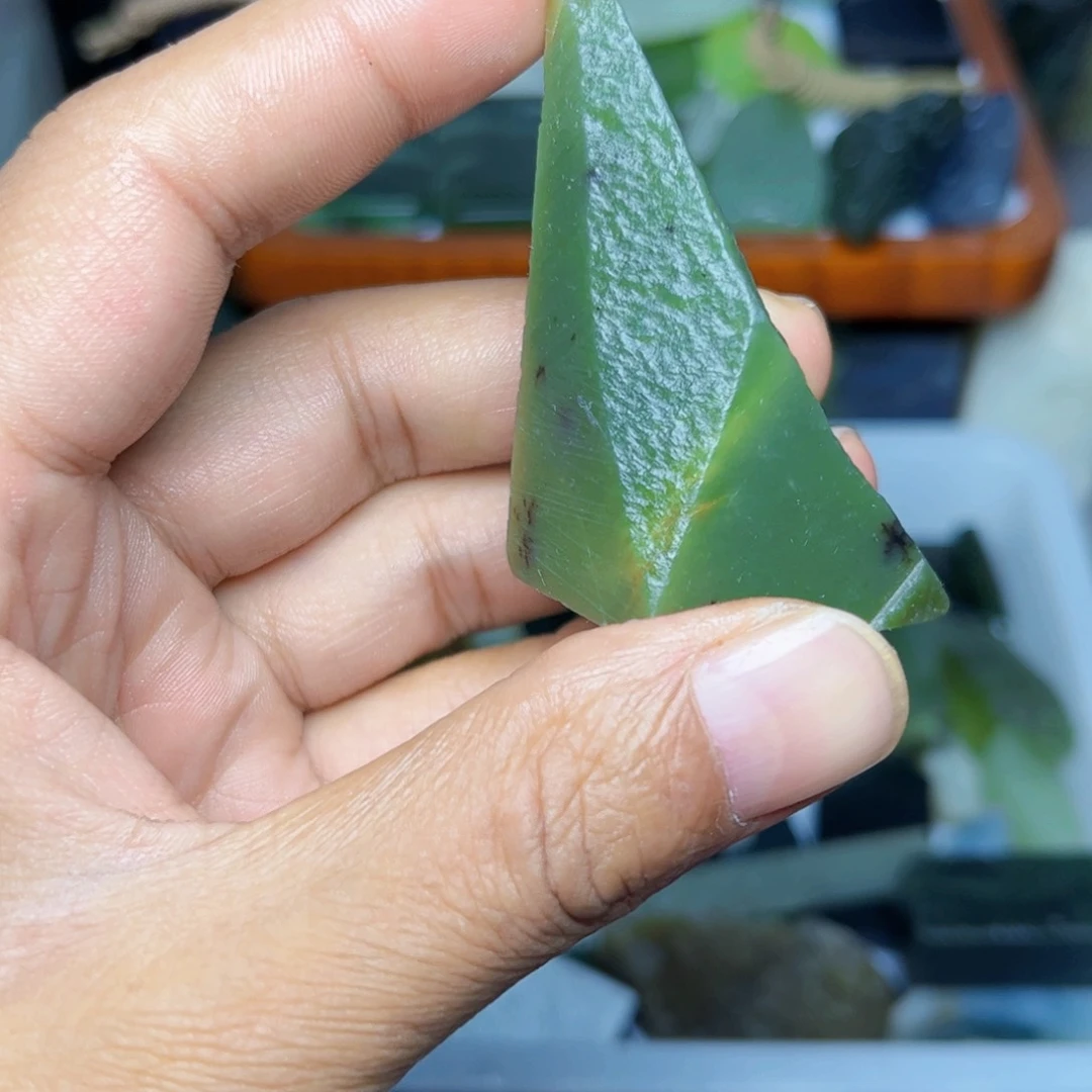未镶嵌和田玉（子料）珠宝半成品