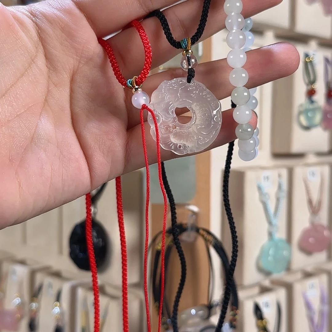 *****玛瑙/玉髓未镶嵌颈饰