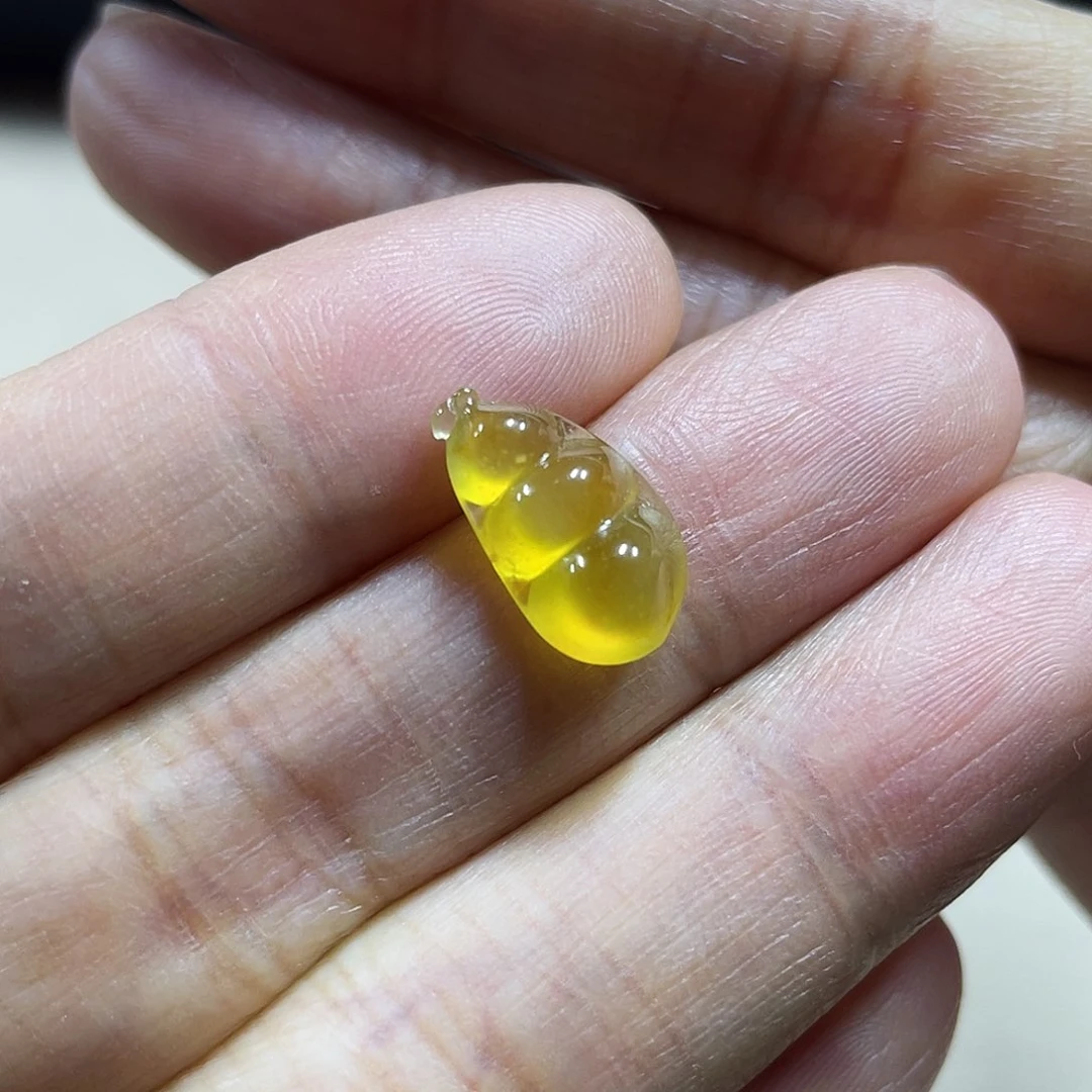 未镶嵌定制翡翠豆子