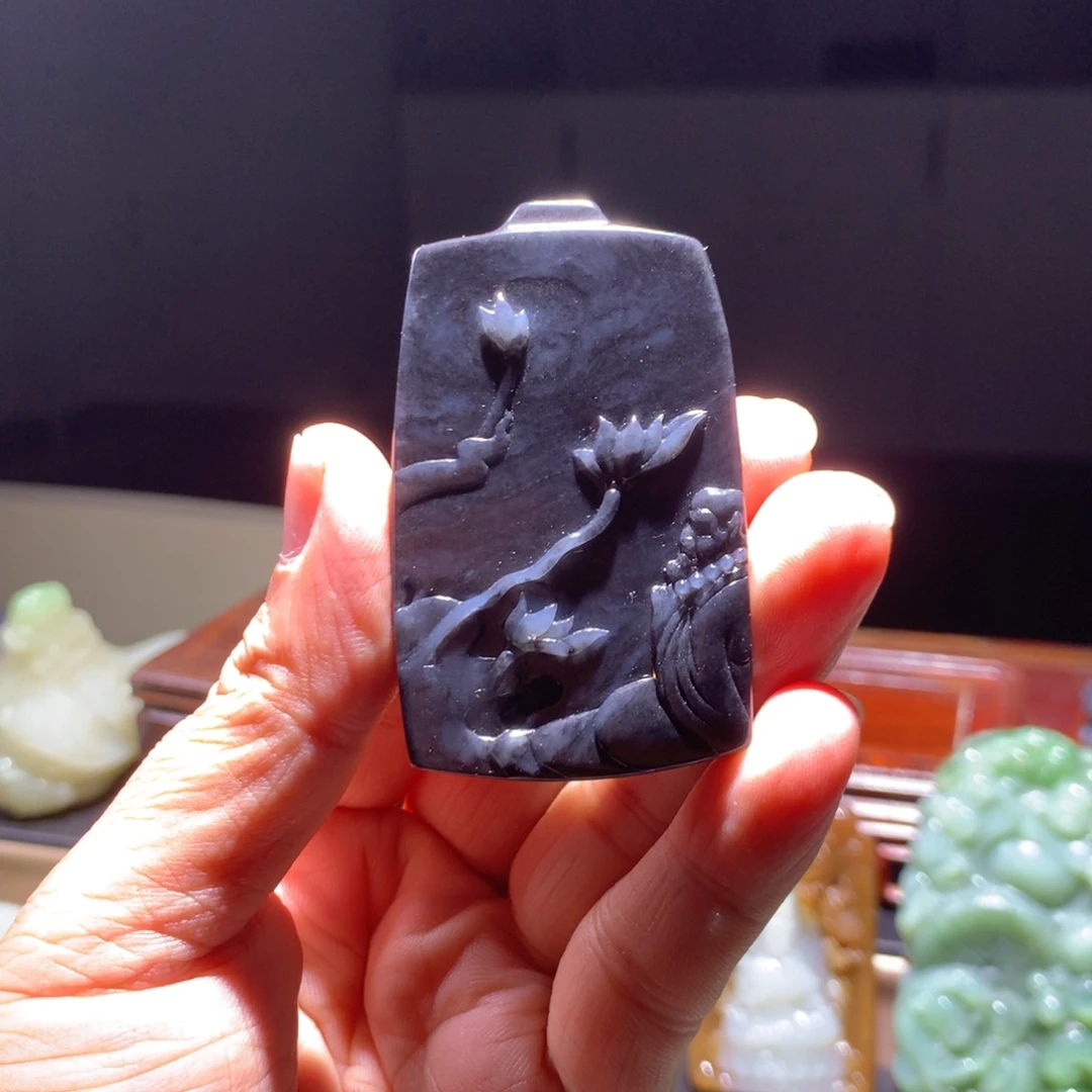 和田玉未镶嵌挂件