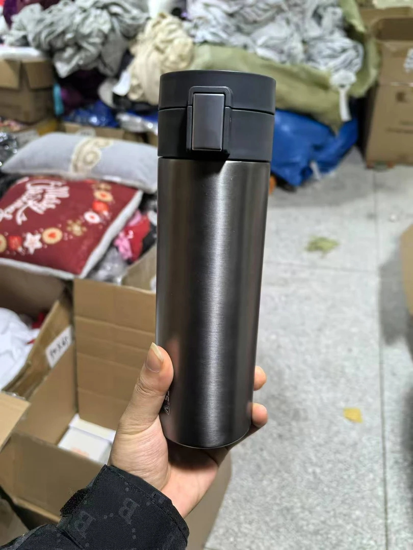 《厚广家》3楼450ml灰色304不锈钢净水保温杯 发1个