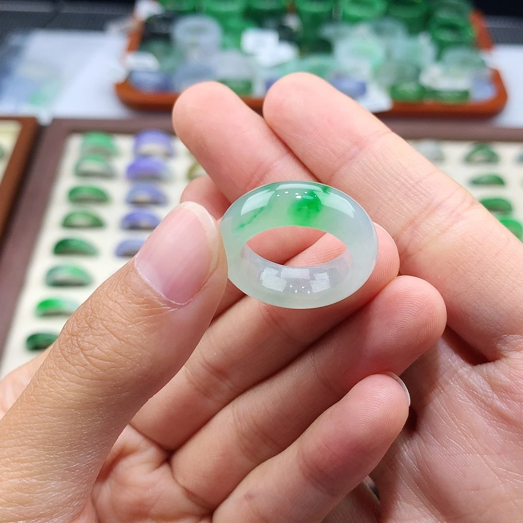 翡翠戒指未镶嵌12号