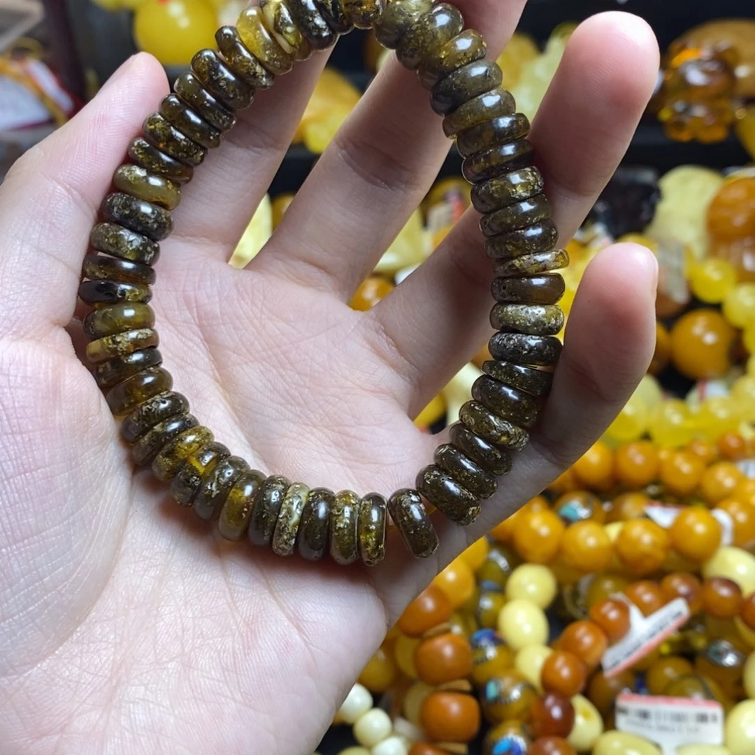 未镶嵌琥珀珠宝奇石