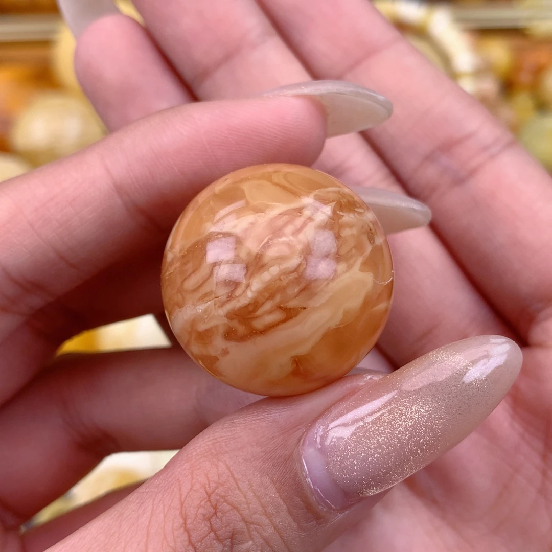 琥珀未镶嵌珠宝奇石26.7