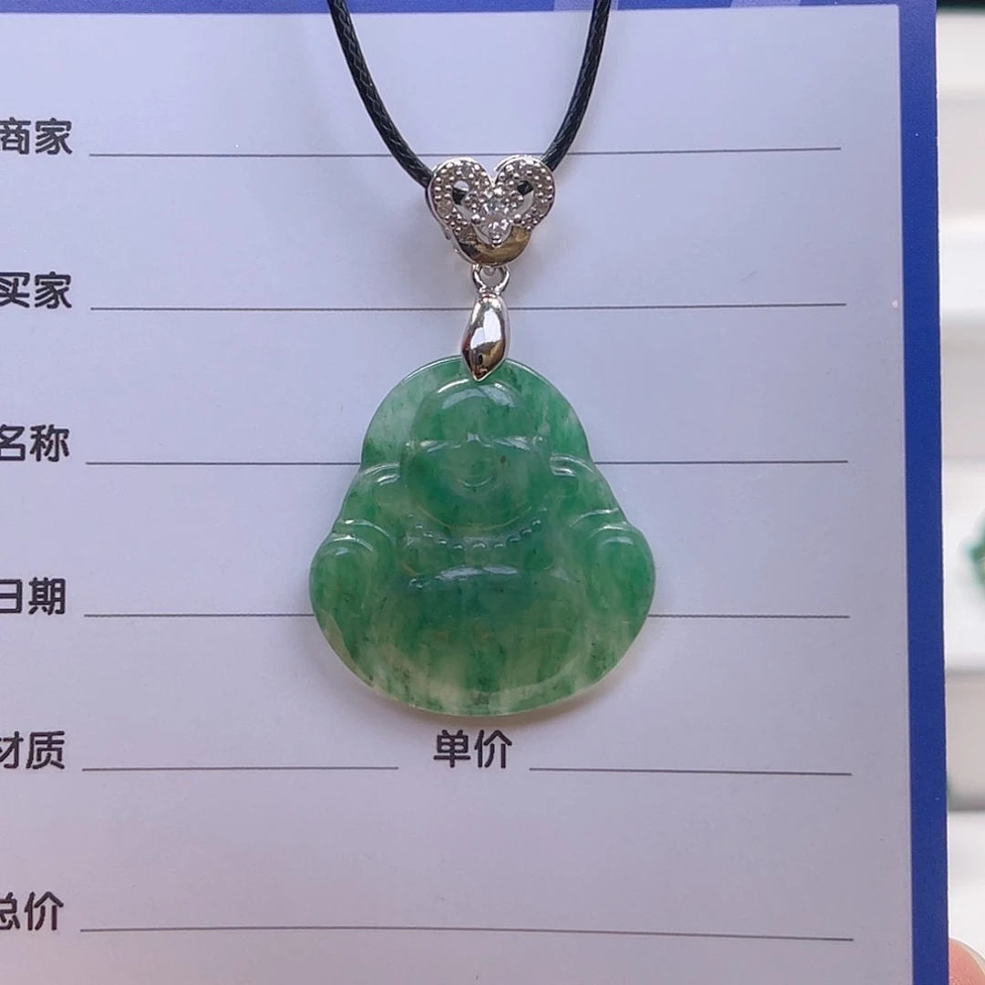 独山玉未镶嵌颈饰