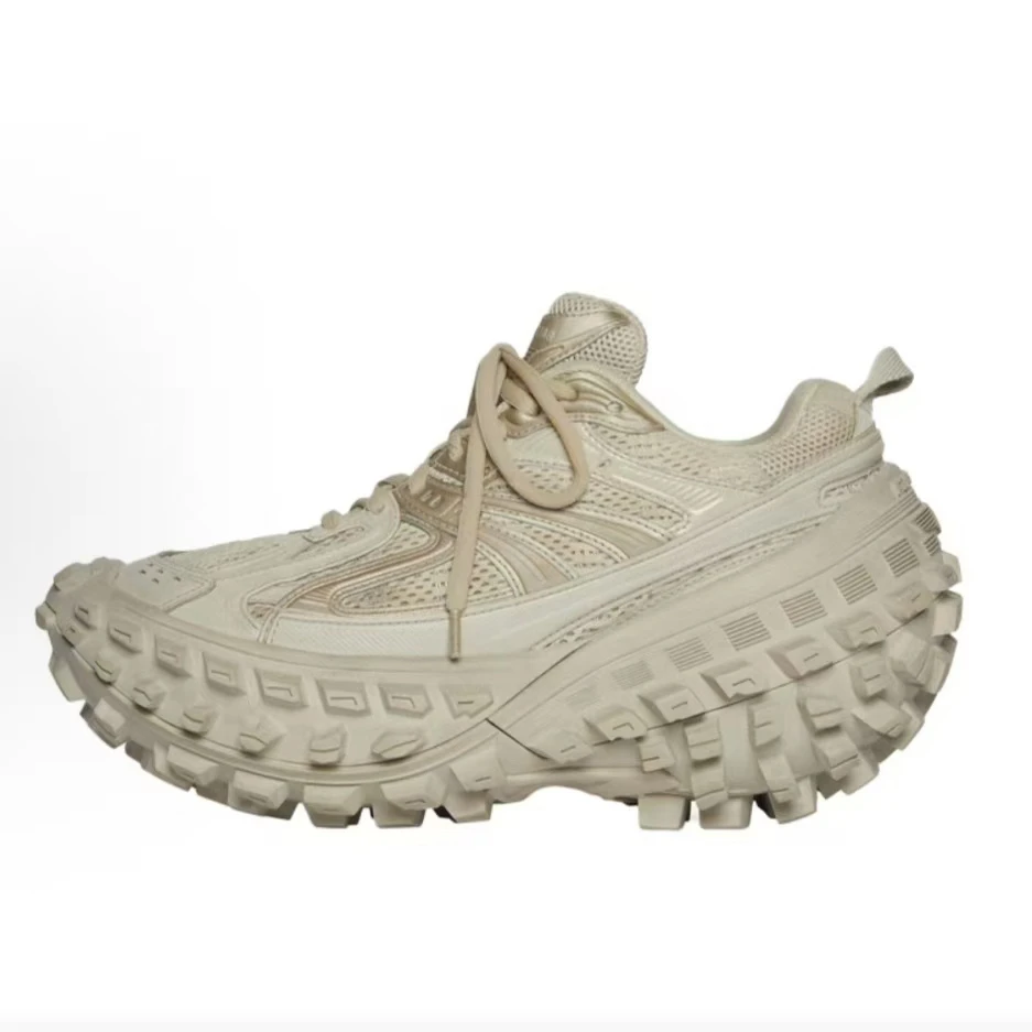 未使用 Balenciaga/巴黎世家 (小腾) 轮胎鞋 做旧老爹鞋