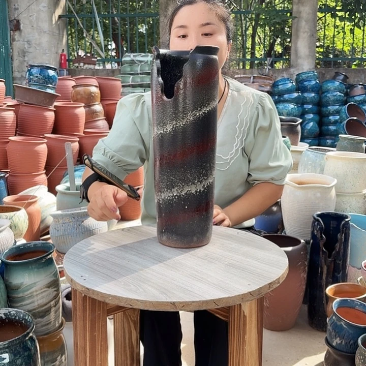 口14高42瑕疵一个盆子。