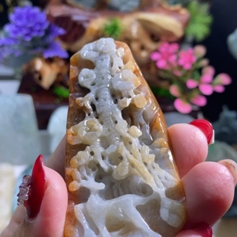 【闪购商品】颈饰未镶嵌翡翠鹿