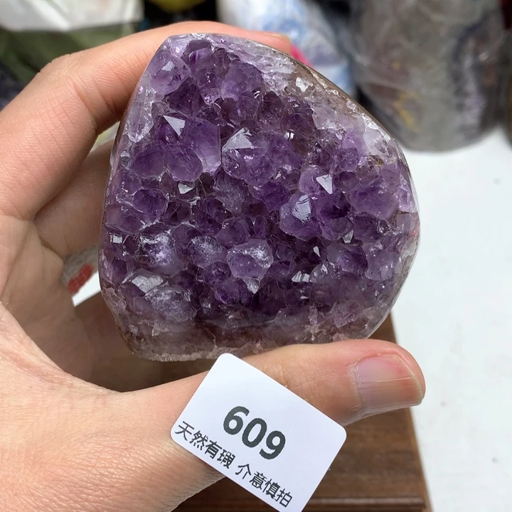 紫晶大型摆件（非配饰）未镶嵌