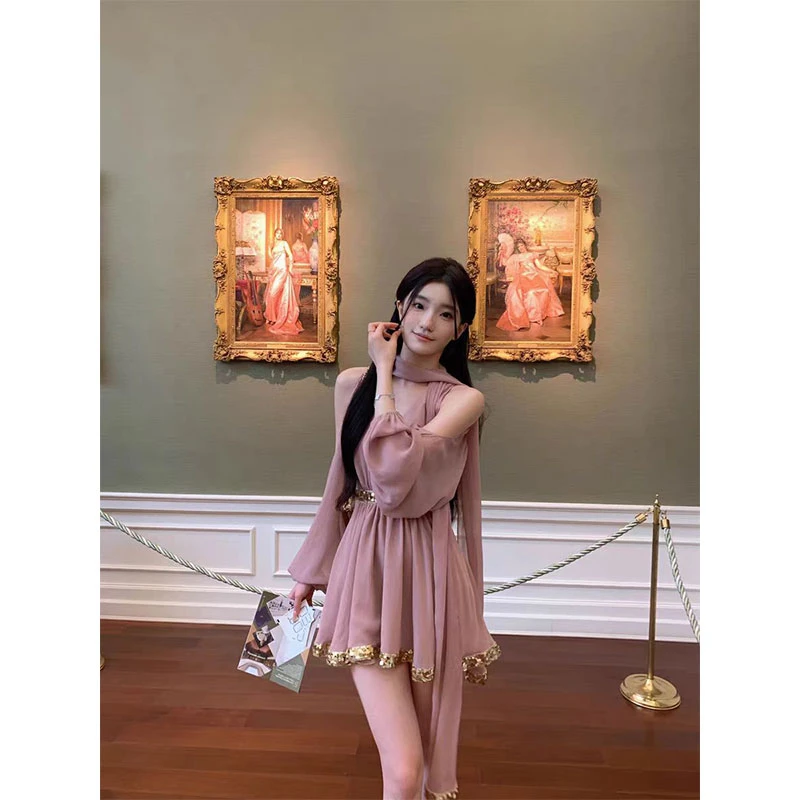 chic网红氛围感V领飘带雪纺连衣裙女2025年夏季新款亮片连衣裙女