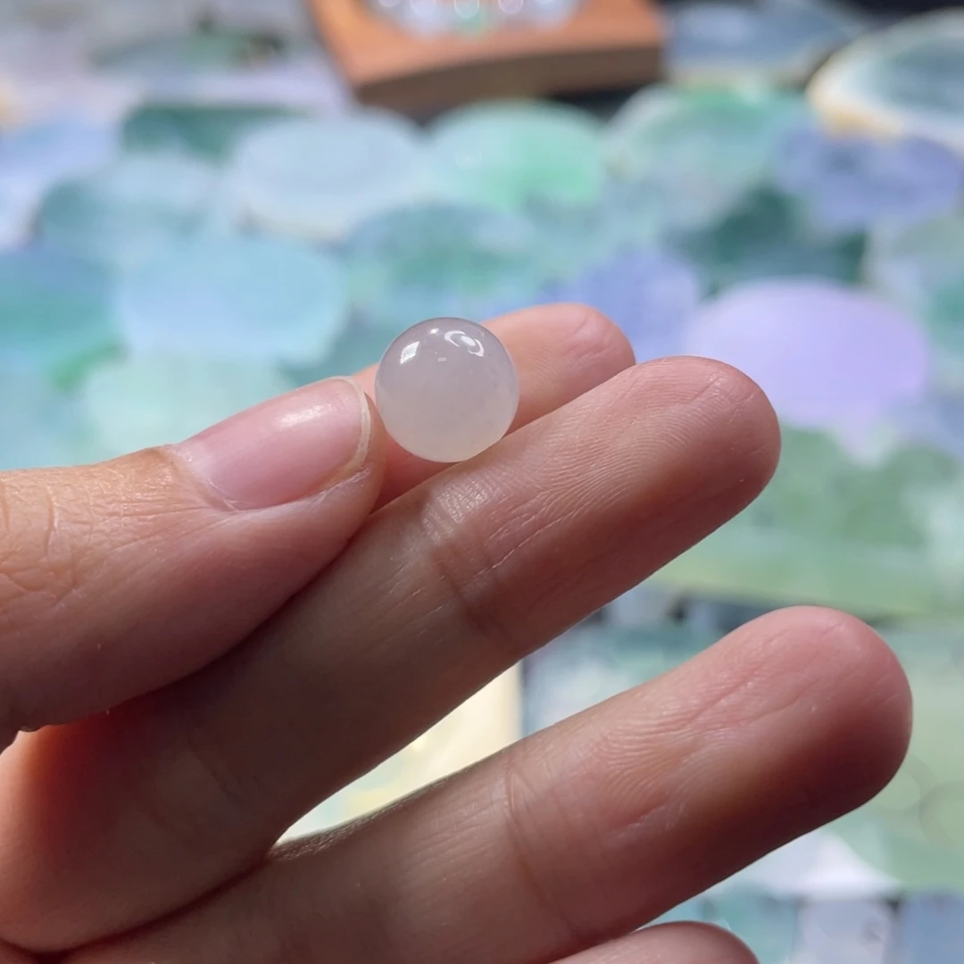 定制翡翠未镶嵌珠子